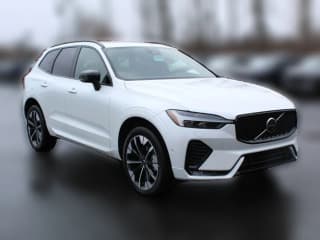 Volvo XC60 Plus B5 AWD