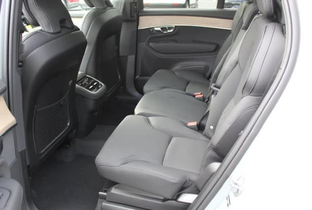 Volvo XC90 Core B5 AWD 7-Seater 2027 — side view