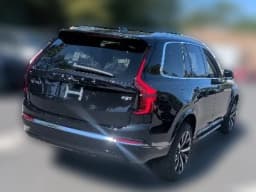 Volvo XC90 Core B5 AWD 7-Seater 2027 — side view