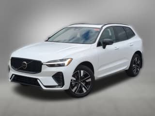 Volvo XC60 Core B5 AWD