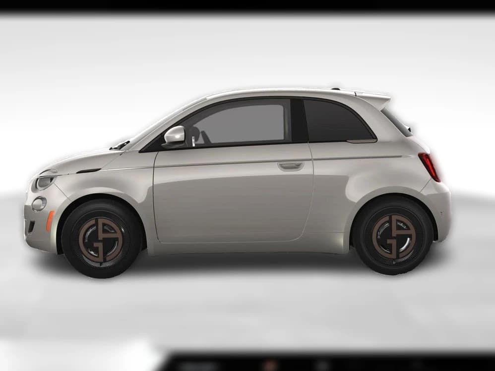 FIAT 500e Giorgio Armani FWD 2025 — side view
