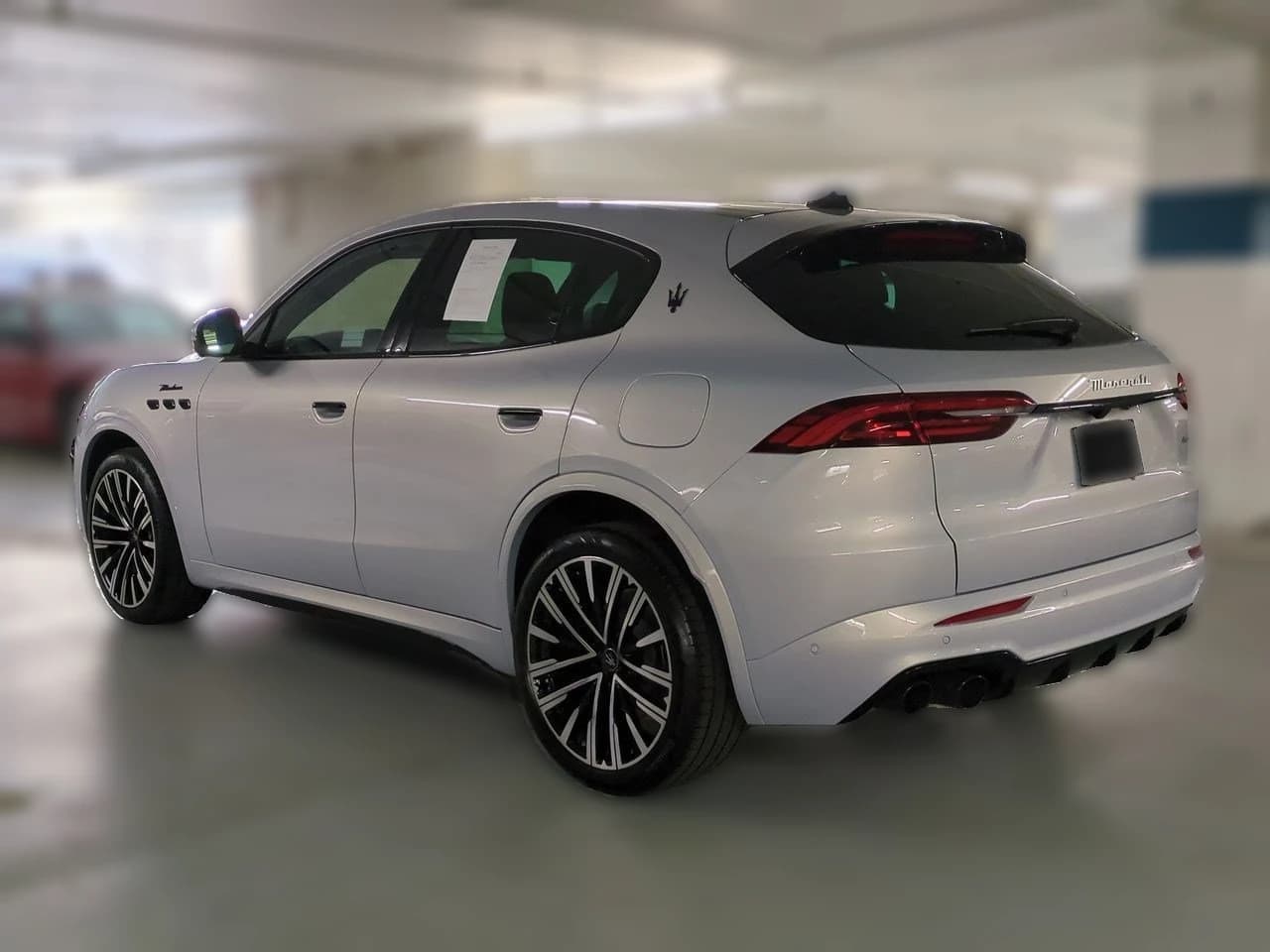 Maserati Grecale Modena AWD 2025 — side view