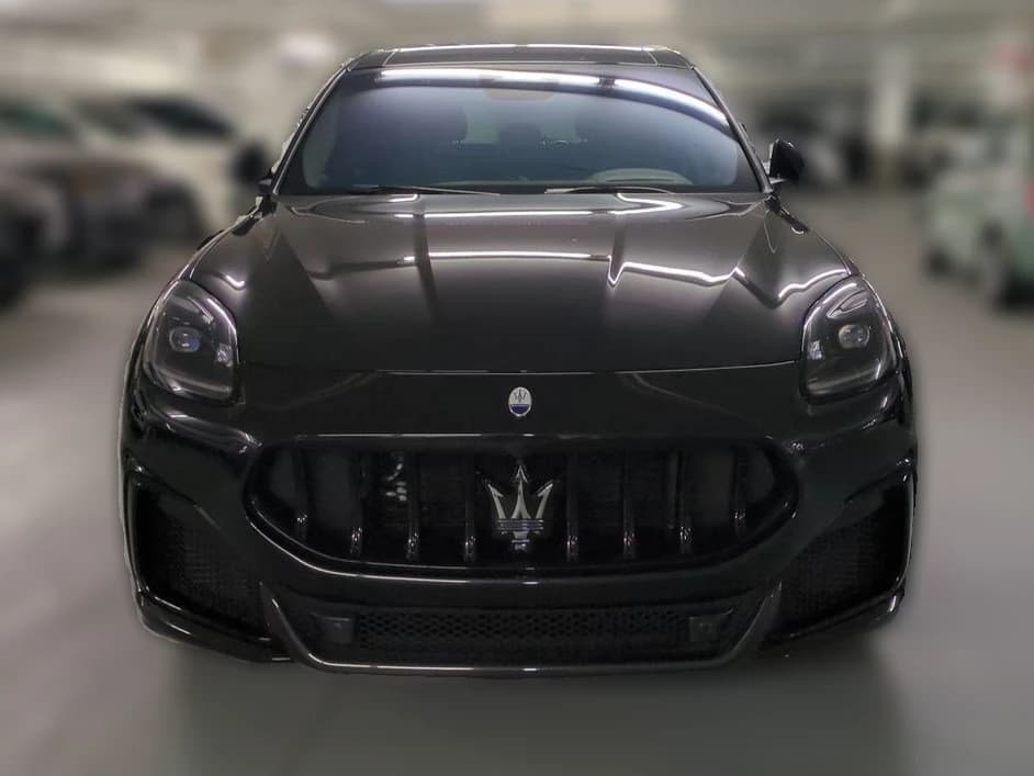 Maserati Grecale Trofeo AWD 2025 — side view