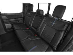 Ford Super Duty F-350 DRW Platinum 4WD Crew Cab 8' Box 2026