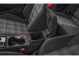 Volkswagen Golf GTI S 2.0T DSG 2026