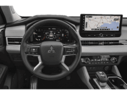Mitsubishi Outlander SEL FWD 2026
