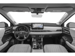 Mitsubishi Outlander SEL FWD 2026