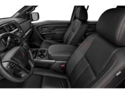 Nissan Titan 4x4 Crew Cab PRO-4X 2024