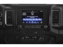 Nissan Frontier Crew Cab 4x4 SV 2024