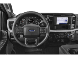 Ford Super Duty F-350 SRW XLT 4WD Reg Cab 8' Box 2025