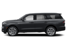 Lincoln Navigator Premiere 4x2 2027 — side view