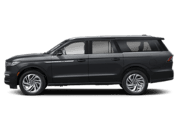Lincoln Navigator L Premiere 4x4 2027 — side view