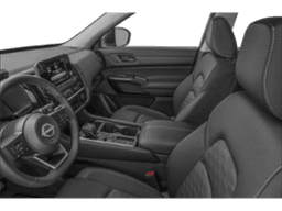 Nissan Pathfinder SV 4WD 2024