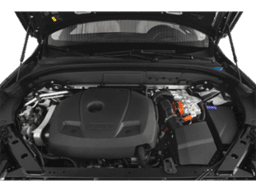 Volvo XC60 B5 AWD Core 2025