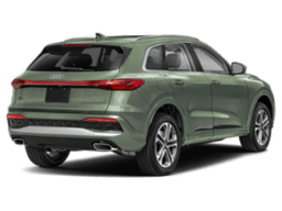 Audi Q5 Premium Plus 2.0 TFSI quattro 2026 — rear view