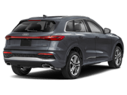 Audi Q5 Premium Plus 2.0 TFSI quattro 2026 — rear view
