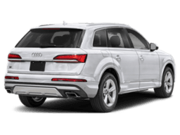 Audi Q7 Premium 45 quattro 2026 — rear view