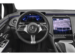 Mercedes-Benz EQE EQE 320+ SUV 2027