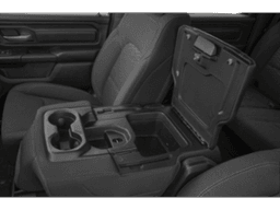 Ram 1500 Express 4x2 Crew Cab 5'7" Box 2026
