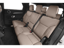 Land Rover Discovery Dynamic SE AWD 2026