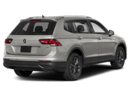 Volkswagen Tiguan SE 2.0T 4MOTION 2024 — rear view