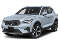 Volvo XC40 B5 AWD Plus Bright Theme 2024 — front view