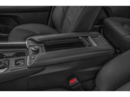 Toyota Grand Highlander Platinum AWD (Natl) 2026