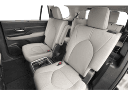 Toyota Grand Highlander Hybrid XLE AWD (Natl) 2026
