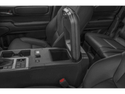 Toyota Land Cruiser Base 4WD (Natl) 2027