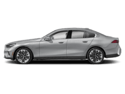 BMW 5 Series 540i xDrive Sedan 2027 — side view