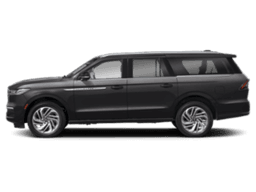Lincoln Navigator L Reserve 4x4 2026 — side view