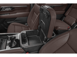 Chevrolet Suburban High Country 4WD 4dr 2026