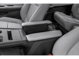 Toyota Sienna LE FWD 8-Passenger (Natl) 2026