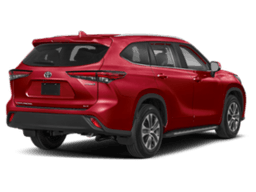 Toyota Highlander Hybrid XLE AWD (Natl) 2026 — rear view