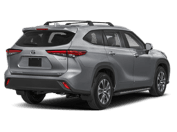 Toyota Highlander Hybrid XLE AWD (Natl) 2026 — rear view