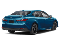 Toyota Camry SE AWD (Natl) 2026 — rear view