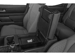 Toyota Tundra 4WD SR5 CrewMax 5.5' Bed (Natl) 2026