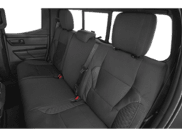 Toyota Tundra 4WD SR Double Cab 6.5' Bed (Natl) 2026