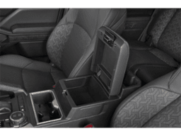 Toyota Tacoma 4WD Limited Hybrid Double Cab 5' Bed AT (GS) 2026