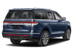 Lincoln Navigator Reserve 4x4 2024 — rear view