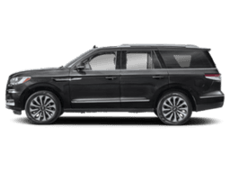 Lincoln Navigator Reserve 4x4 2024 — side view
