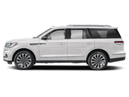 Lincoln Navigator Reserve 4x4 2024 — side view