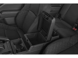 Toyota Tacoma 4WD SR Double Cab 5' Bed AT (Natl) 2026