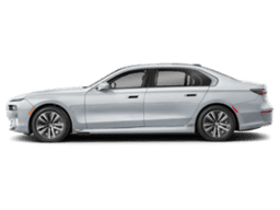 BMW i7 eDrive50 Sedan 2026 — side view