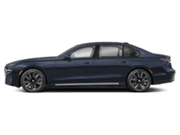 BMW 7 Series 750e xDrive Plug-In Hybrid 2026 — side view