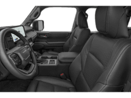 Toyota Land Cruiser Base 4WD (Natl) 2026