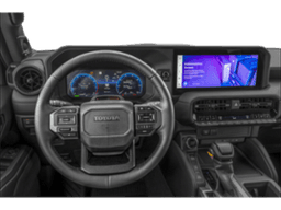 Toyota Land Cruiser Base 4WD (Natl) 2026