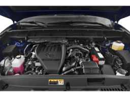 Toyota Highlander XLE AWD (Natl) 2026