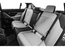 BMW M5 Base Sedan 2027