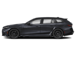 BMW M5 Base Touring 2027 — side view